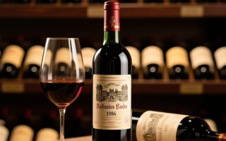 1986年拉菲红酒，为何成为收藏界的宠儿？